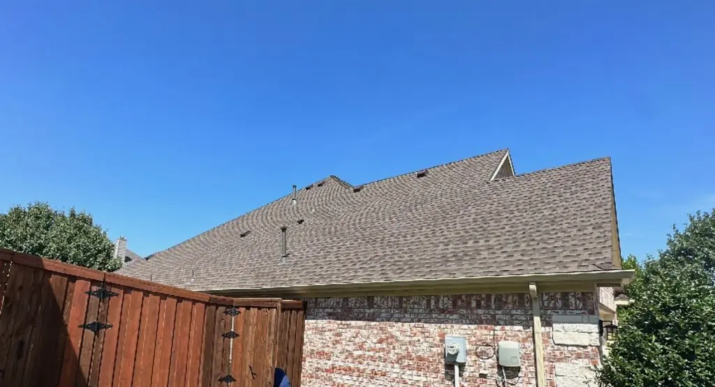 Completed roof replacement project in Warren